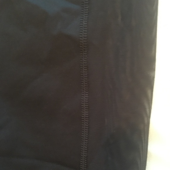 Victoria’s Secret Leggings - Picture 4 of 5